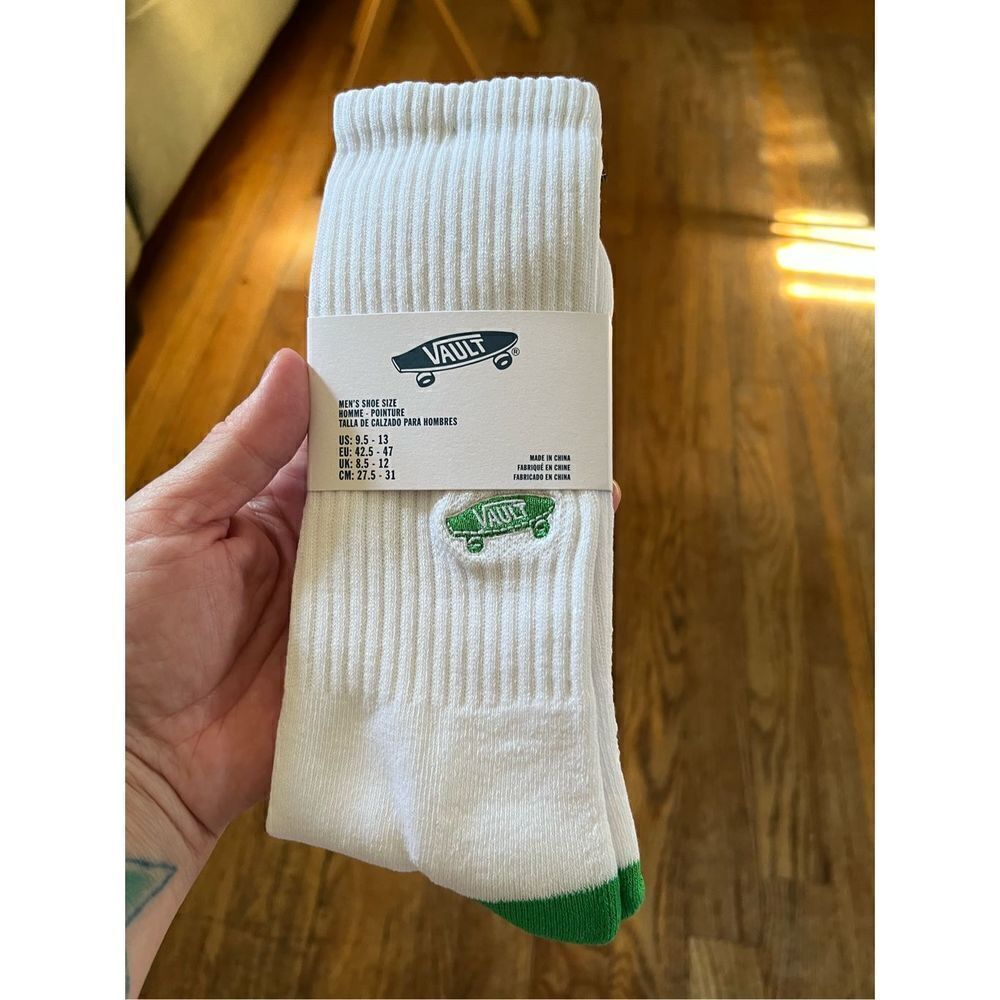 1 LEFT! Vans Vault OGSweet Leaf Crew Socks